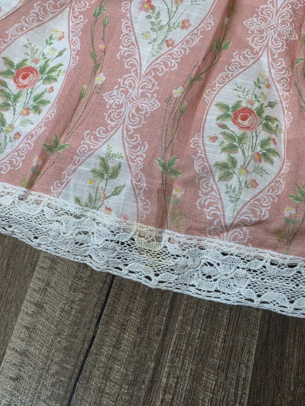 Ellsworth + Ivey Pink Floral Lace Babydoll Mini Dress Romantic Fairycore. XS